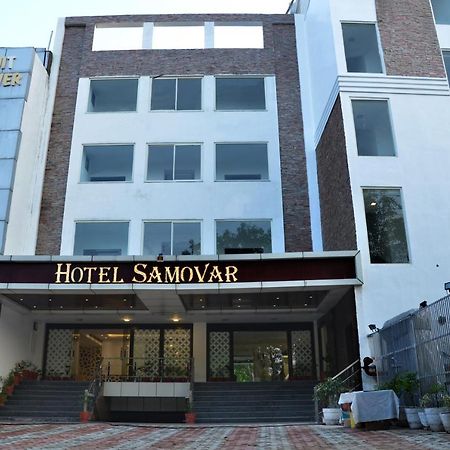 Hotel Samovar アーグラ エクステリア 写真