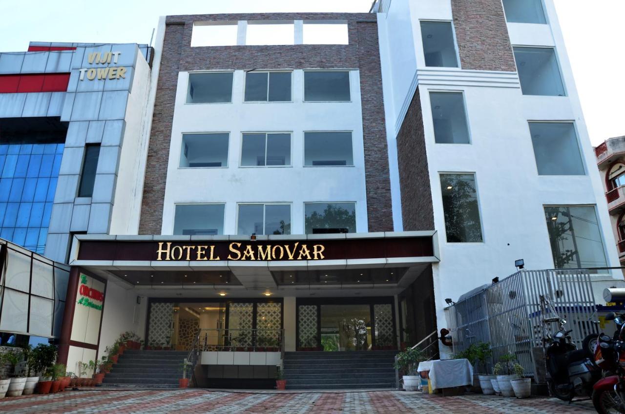 Hotel Samovar アーグラ エクステリア 写真