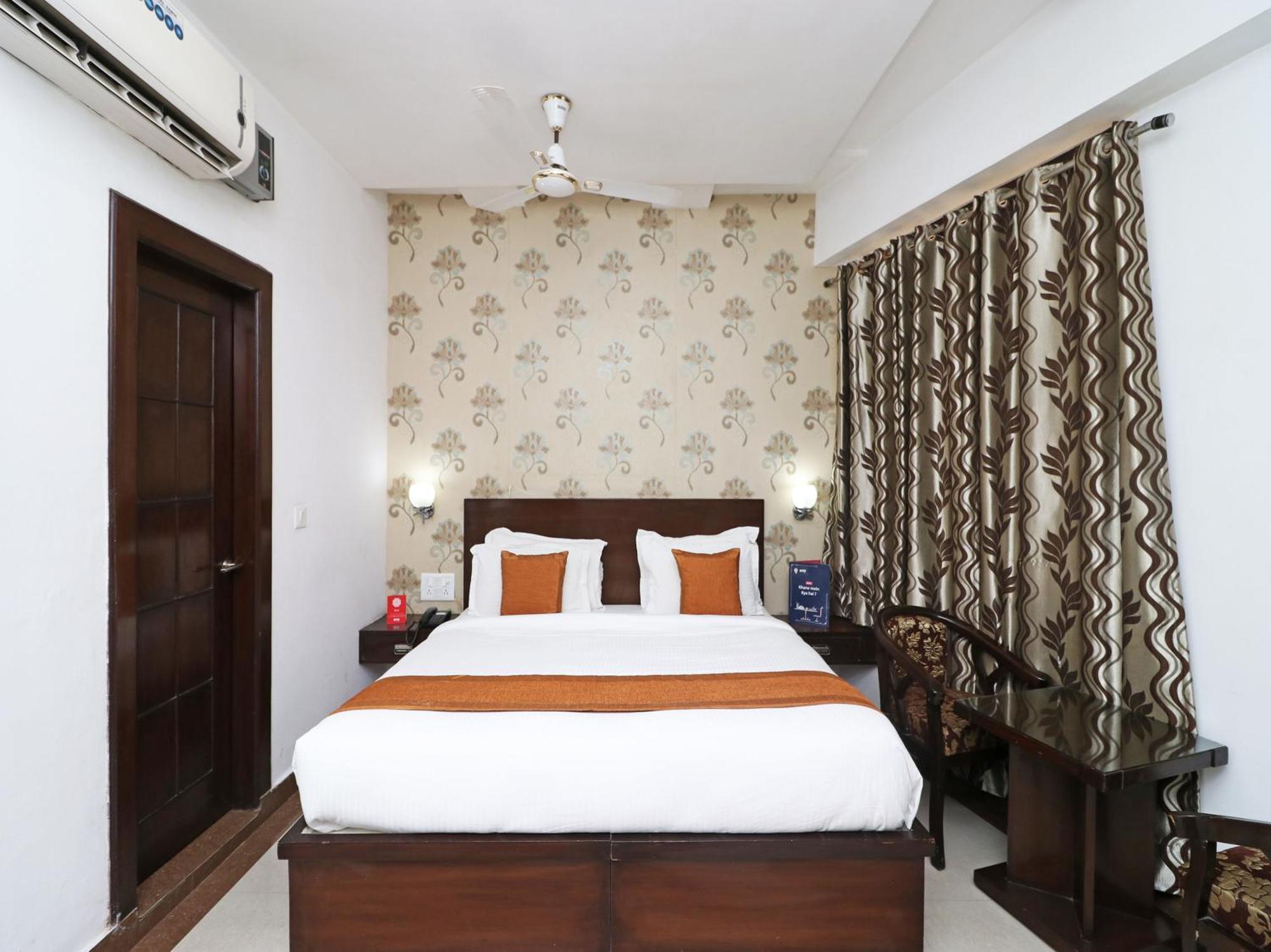 Hotel Samovar By Goyal Hotel アーグラ エクステリア 写真