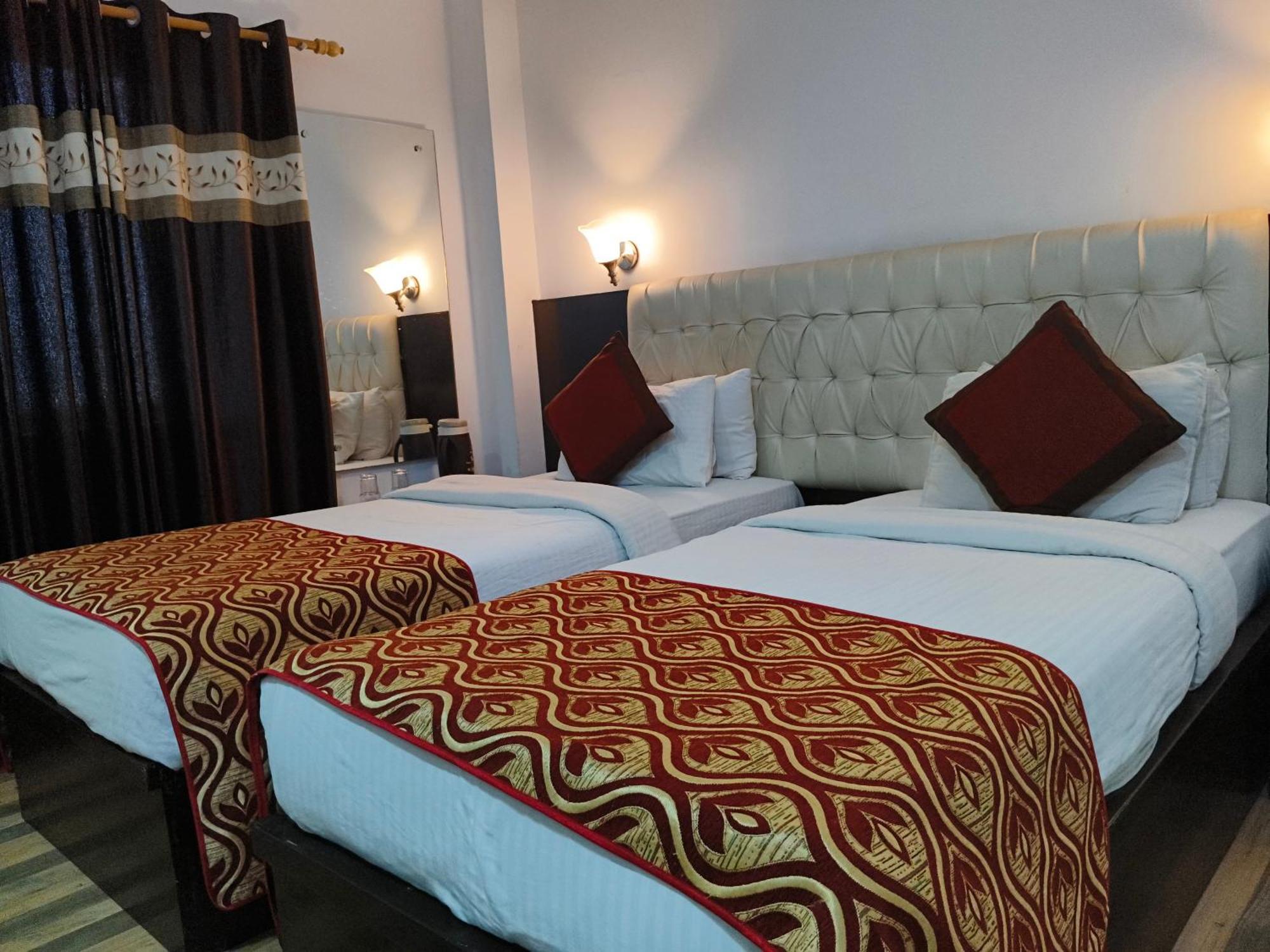 Hotel Samovar By Goyal Hotel アーグラ エクステリア 写真