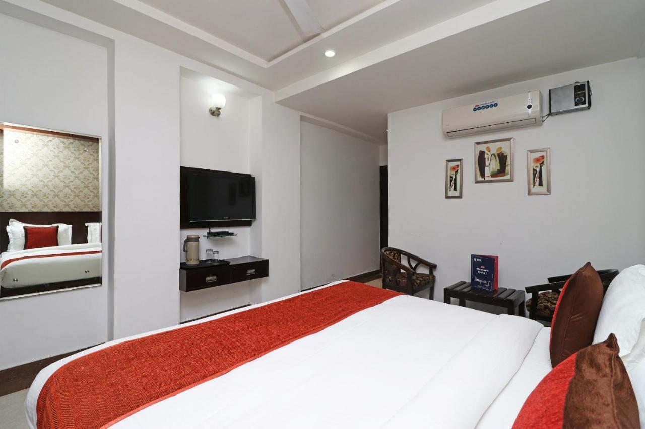 Hotel Samovar By Goyal Hotel アーグラ エクステリア 写真