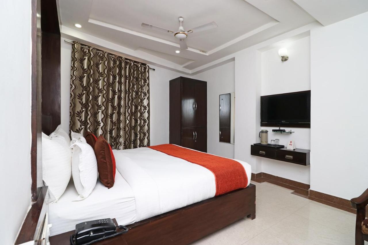 Hotel Samovar By Goyal Hotel アーグラ エクステリア 写真